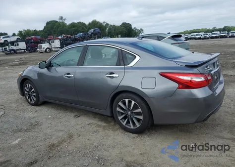 2017 Nissan Altima 2.5 z USA, uszkodzony, nr VIN 1N4AL3AP9HC116919